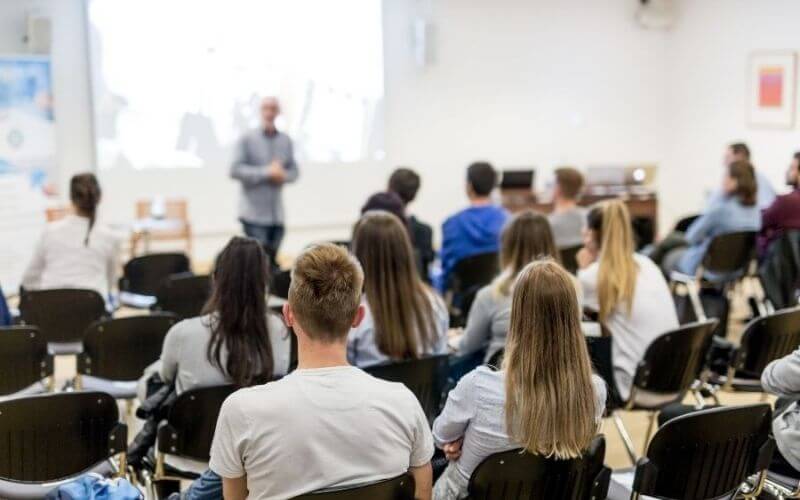 Listening to a lecture