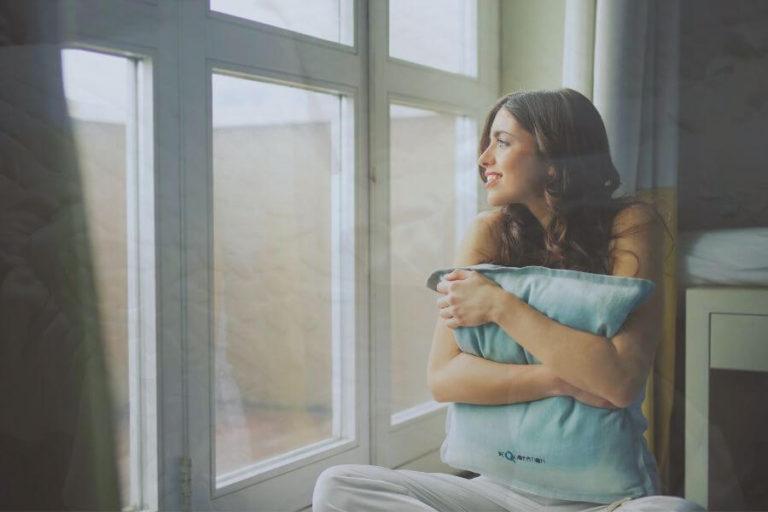 How To Do Pillow Method Shifting Like A Pro (2023) Mindsetopia